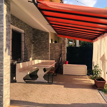 בית נופש Garda Art&garden *